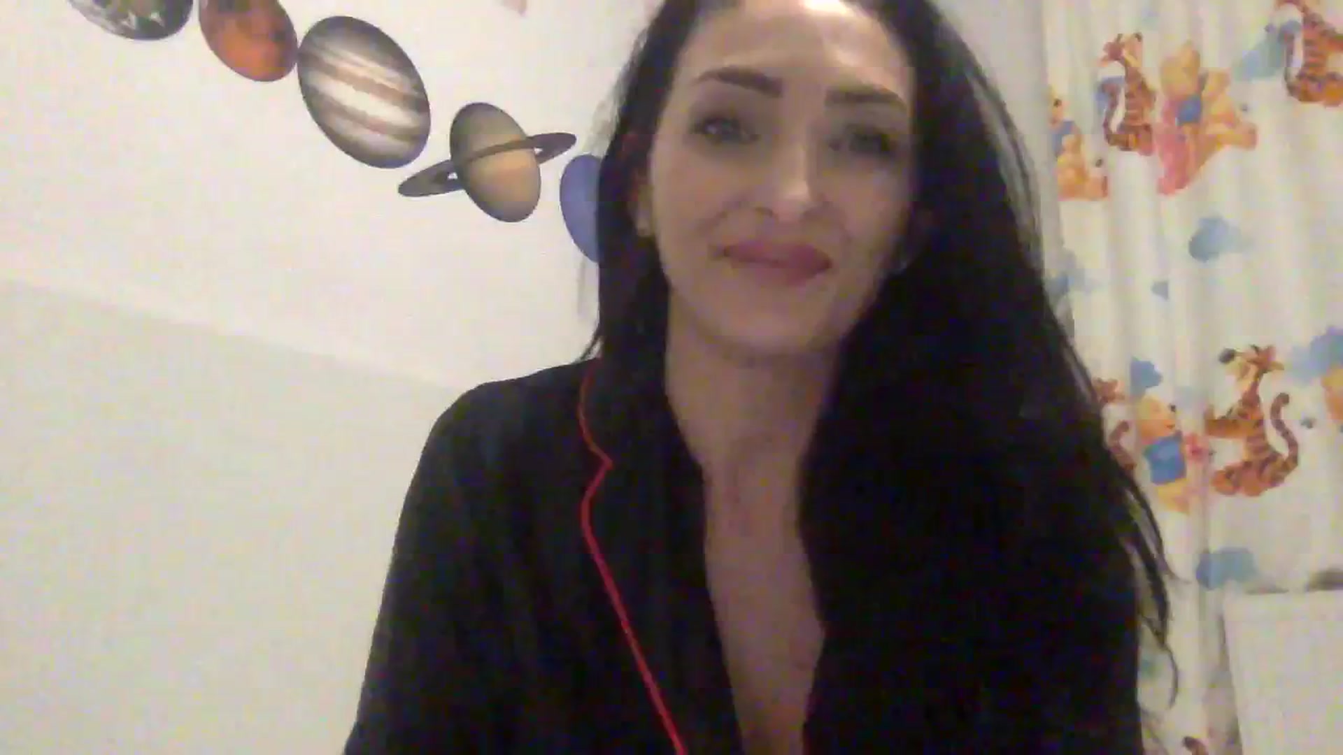 Gallery image thumbnail from Julia0410's myfreecams stream on, 01/07/2024, 18:27 image 18 of 20