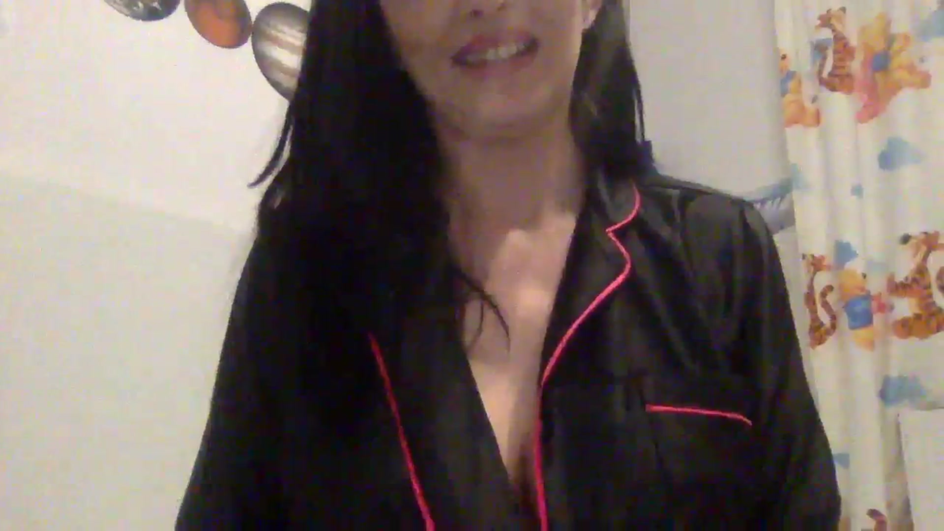 Gallery image thumbnail from Julia0410's myfreecams stream on, 01/07/2024, 18:27 image 12 of 20