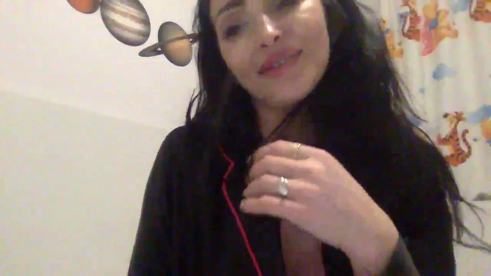 Gallery image thumbnail from Julia0410's myfreecams stream on, 01/07/2024, 18:27 image 16 of 20