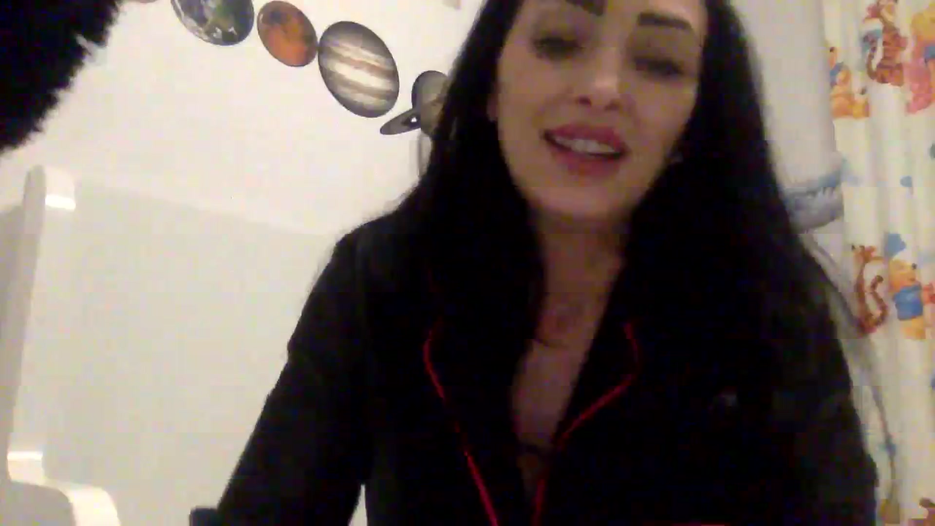 Gallery image thumbnail from Julia0410's myfreecams stream on, 01/07/2024, 18:27 image 3 of 20
