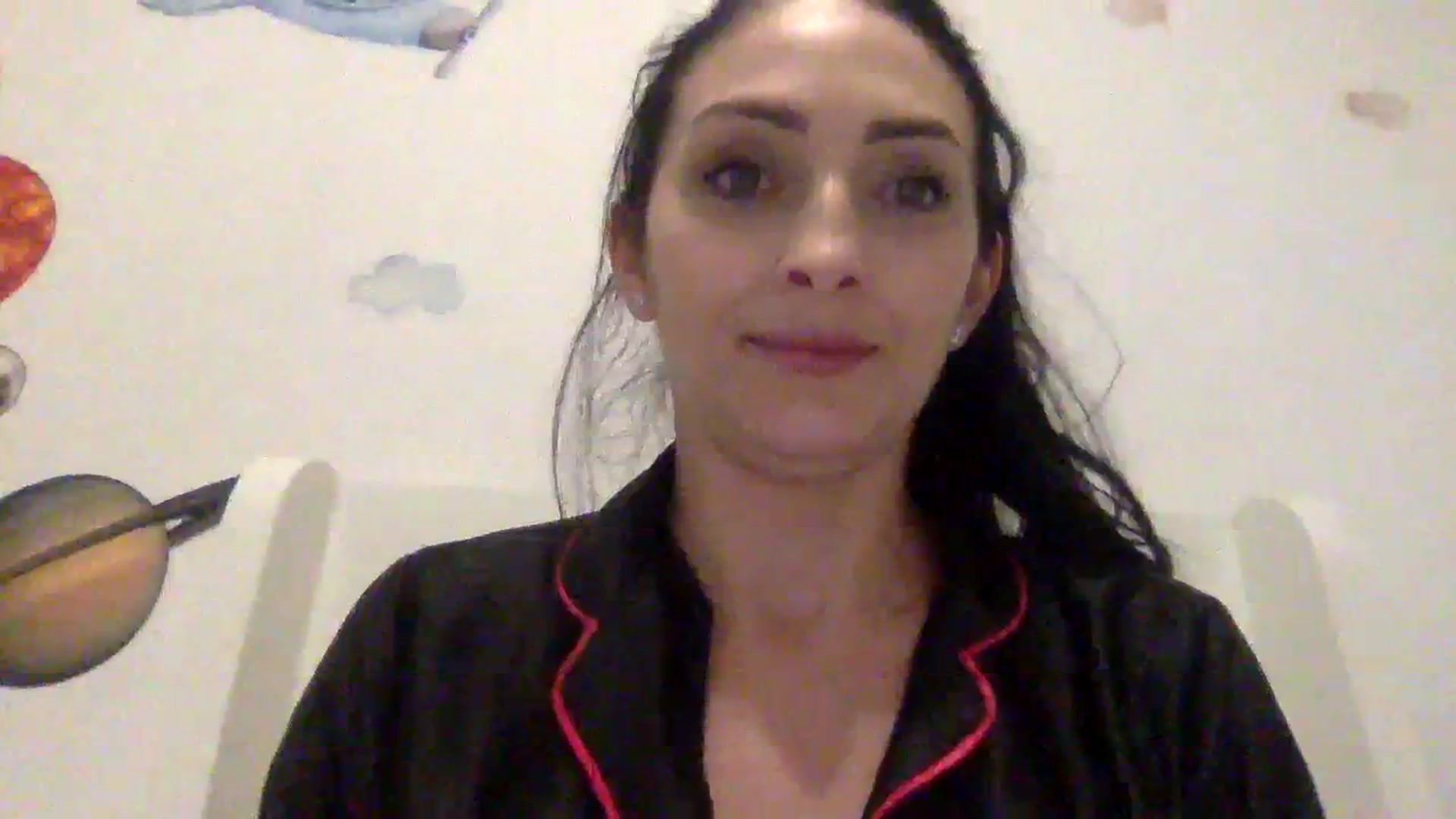 Gallery image thumbnail from Julia0410's myfreecams stream on, 01/08/2024, 16:38 image 10 of 20