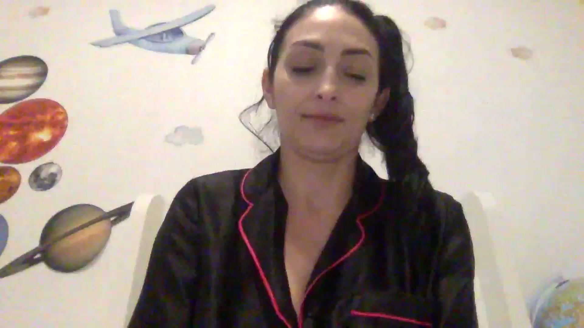 Gallery image thumbnail from Julia0410's myfreecams stream on, 01/08/2024, 16:38 image 5 of 20