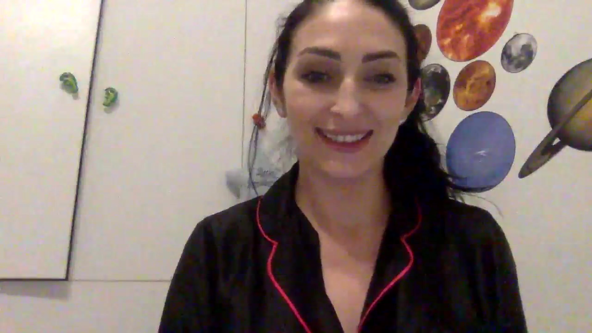 Gallery image thumbnail from Julia0410's myfreecams stream on, 01/08/2024, 17:17 image 2 of 20