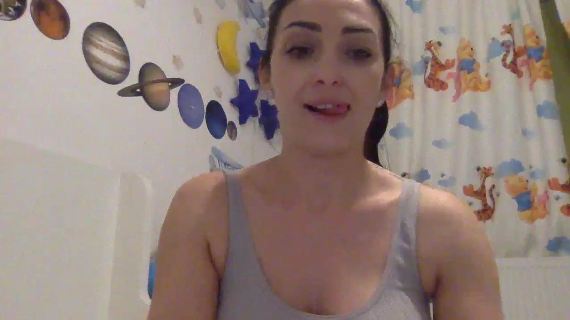 Gallery image thumbnail from Julia0410's myfreecams stream on, 01/10/2024, 17:57 image 6 of 20