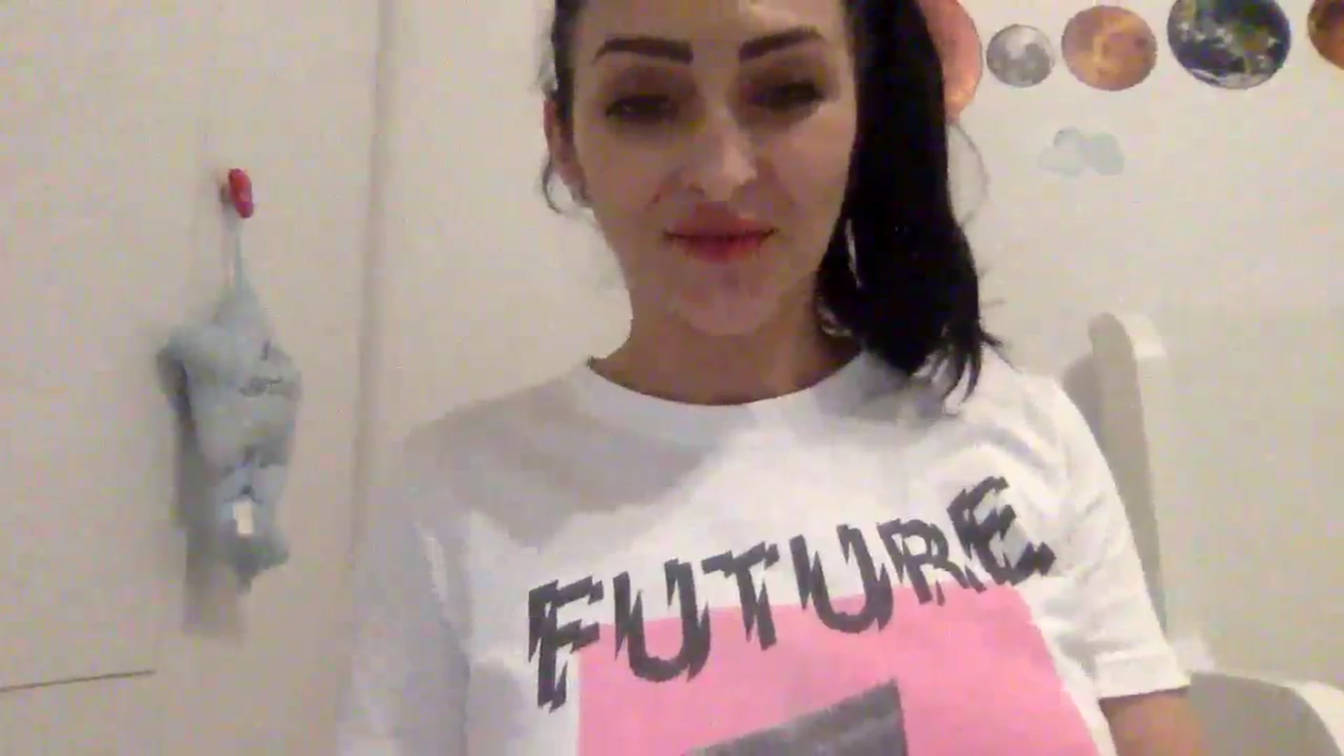 Gallery image thumbnail from Julia0410's myfreecams stream on, 01/12/2024, 19:12 image 7 of 20