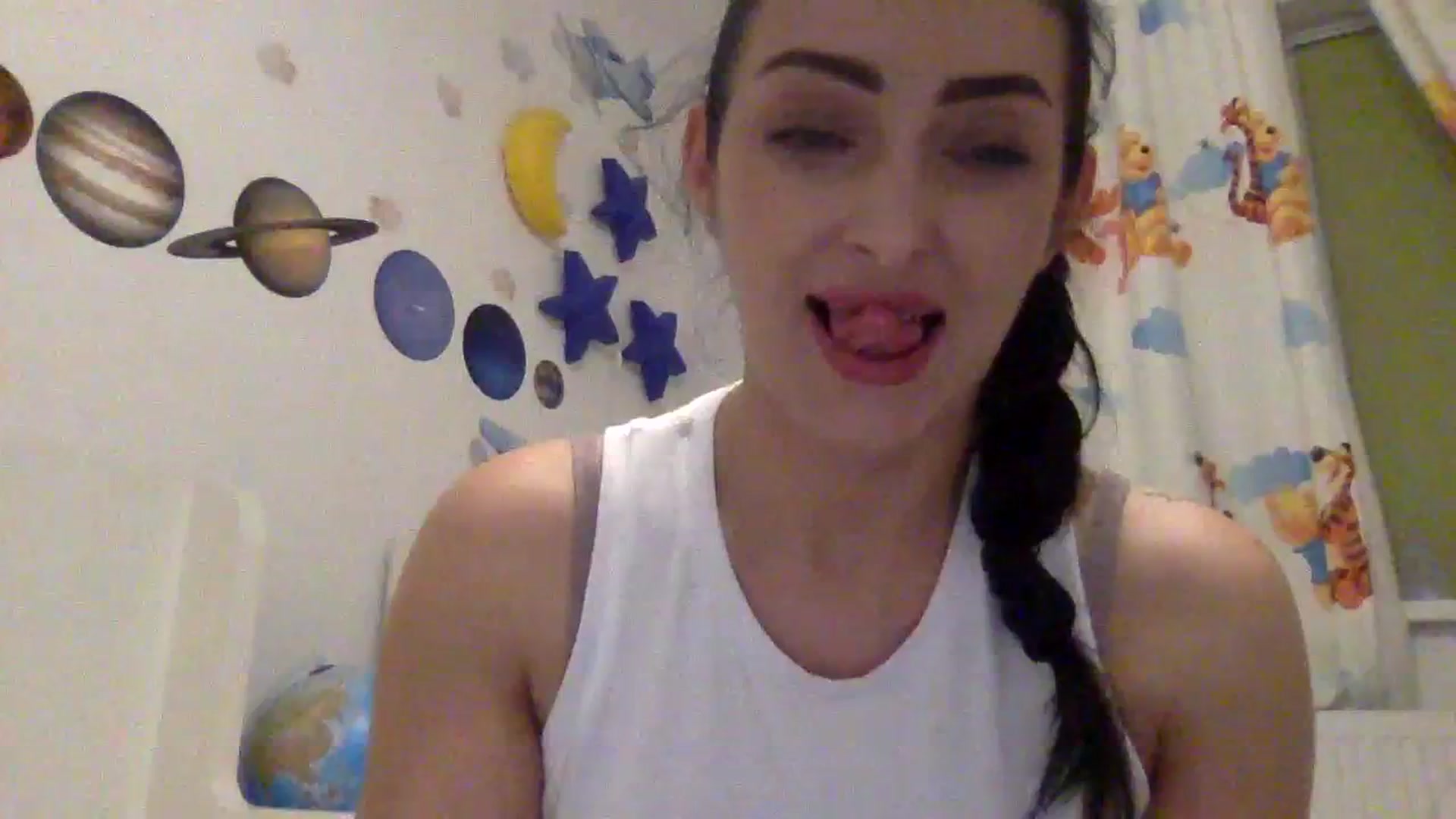 Gallery image thumbnail from Julia0410's myfreecams stream on, 01/20/2024, 17:31 image 14 of 20