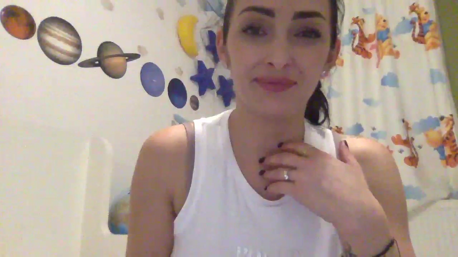 Gallery image thumbnail from Julia0410's myfreecams stream on, 01/20/2024, 17:31 image 8 of 20