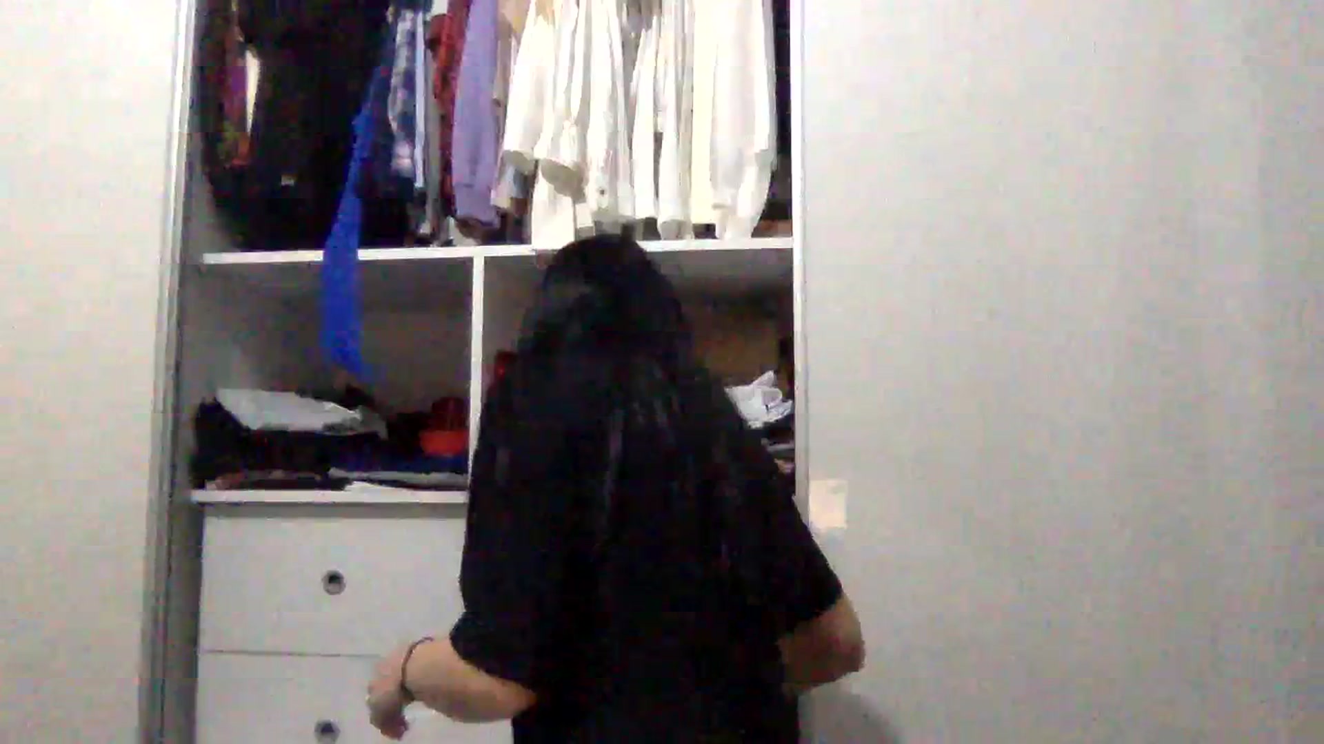 Gallery image thumbnail from Julia0410's myfreecams stream on, 01/21/2024, 16:17 image 2 of 20