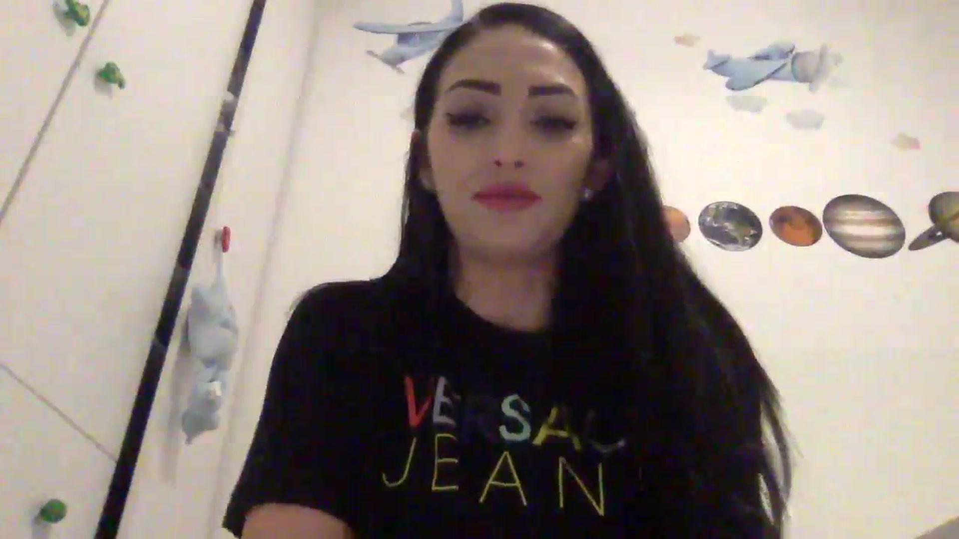 Gallery image thumbnail from Julia0410's myfreecams stream on, 01/21/2024, 16:17 image 14 of 20