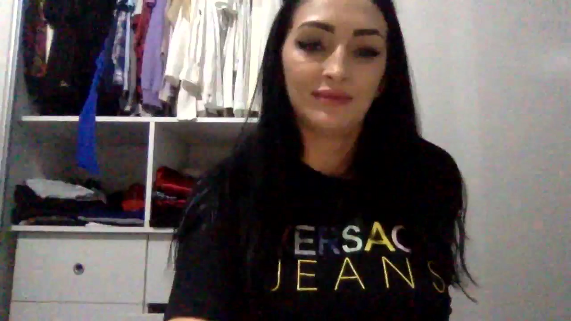 Gallery image thumbnail from Julia0410's myfreecams stream on, 01/21/2024, 16:17 image 4 of 20