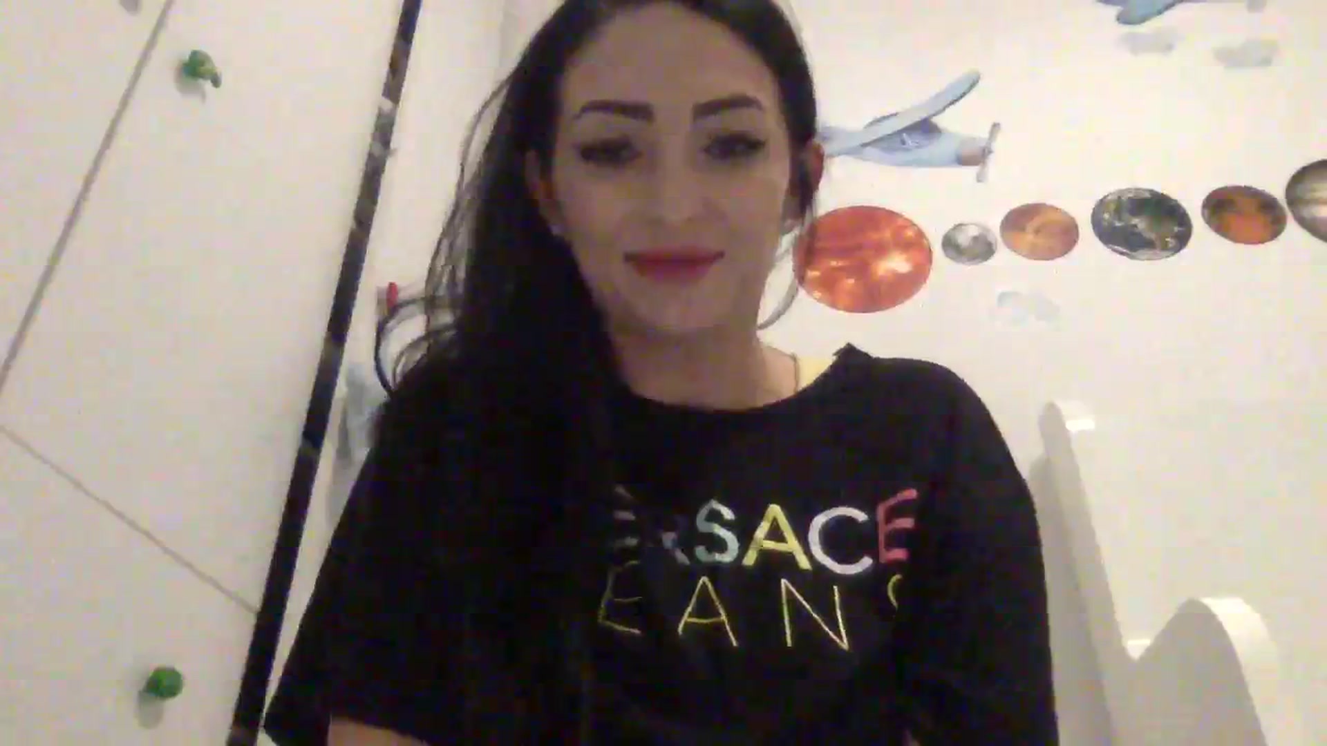 Gallery image thumbnail from Julia0410's myfreecams stream on, 01/21/2024, 16:17 image 19 of 20