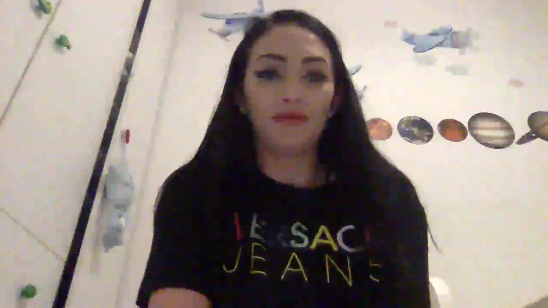 Gallery image thumbnail from Julia0410's myfreecams stream on, 01/21/2024, 16:17 image 13 of 20