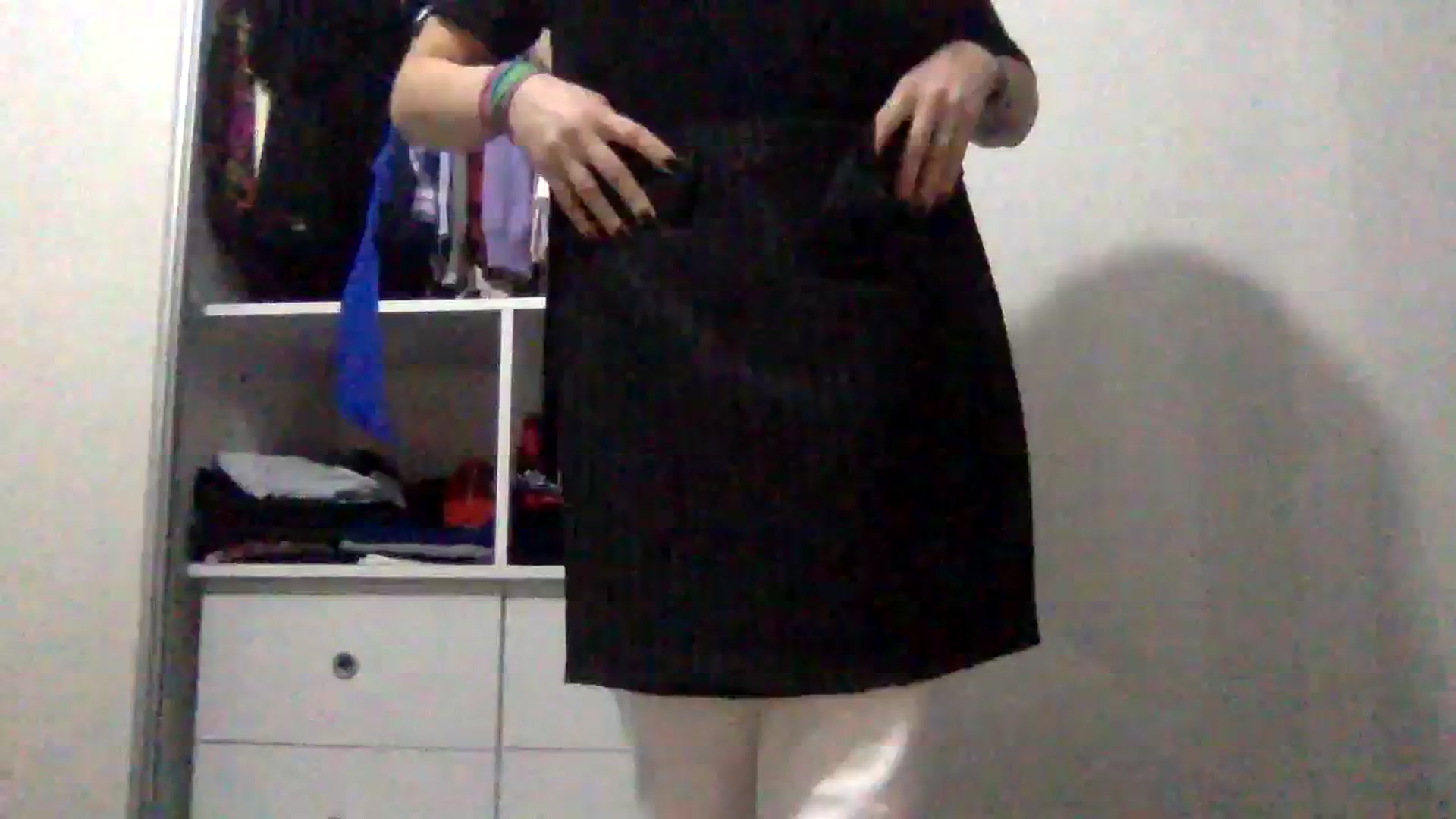 Gallery image thumbnail from Julia0410's myfreecams stream on, 01/21/2024, 16:17 image 1 of 20