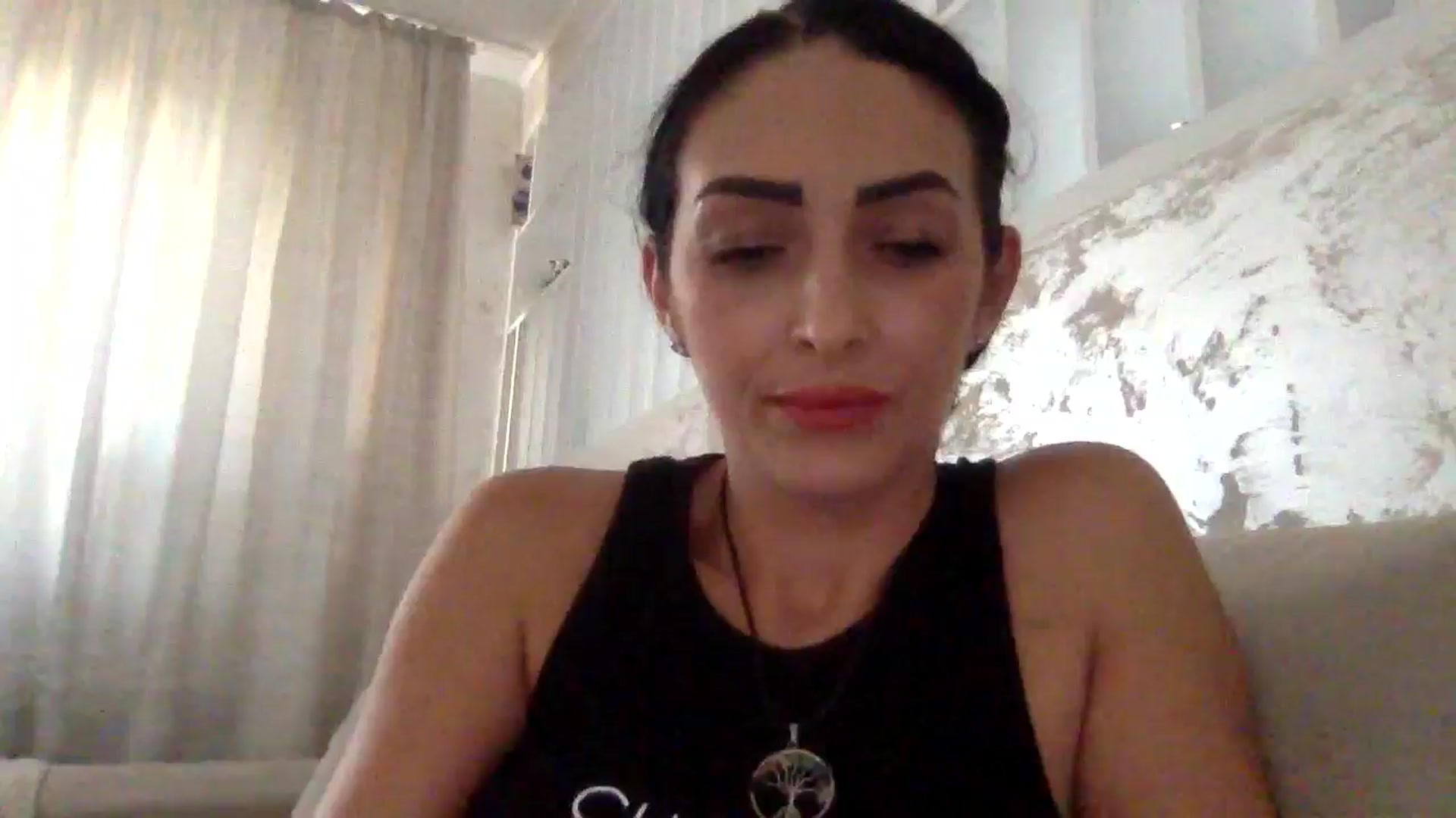 Gallery image thumbnail from Julia0410's myfreecams stream on, 08/01/2024, 17:08 image 1 of 20