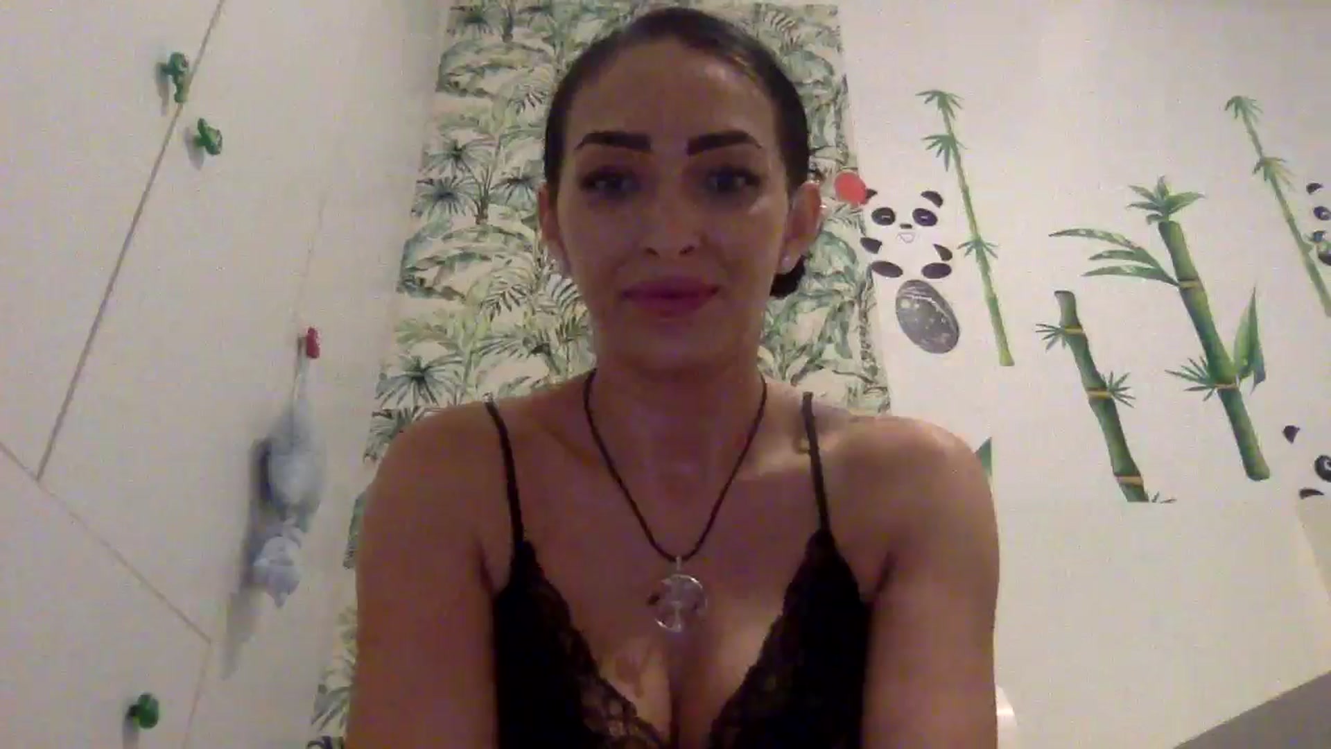 Gallery image thumbnail from Julia0410's myfreecams stream on, 08/06/2024, 11:33 image 10 of 20