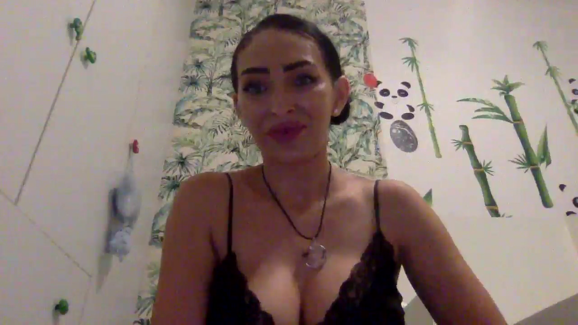 Gallery image thumbnail from Julia0410's myfreecams stream on, 08/06/2024, 11:33 image 20 of 20