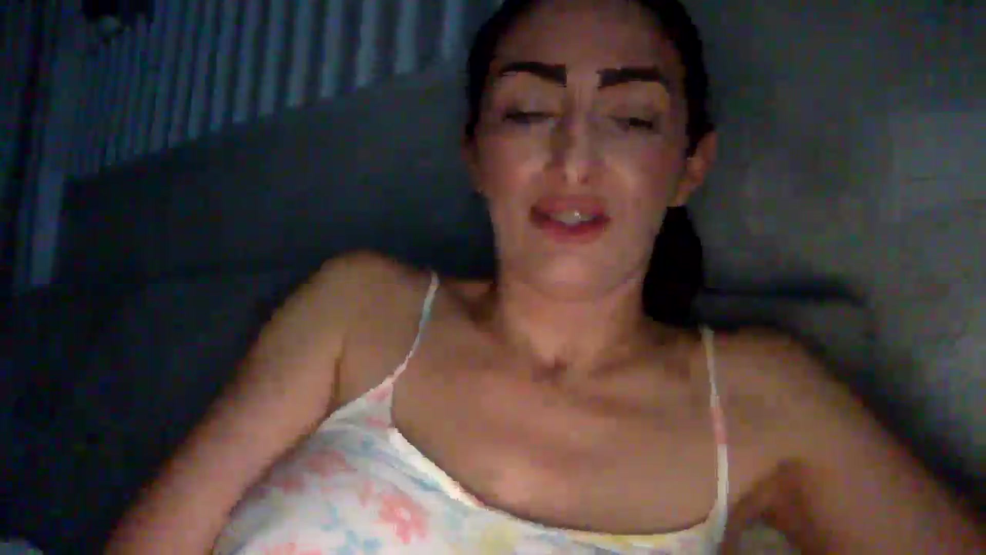 Gallery image thumbnail from Julia0410's myfreecams stream on, 12/14/2025, 20:57 image 7 of 20