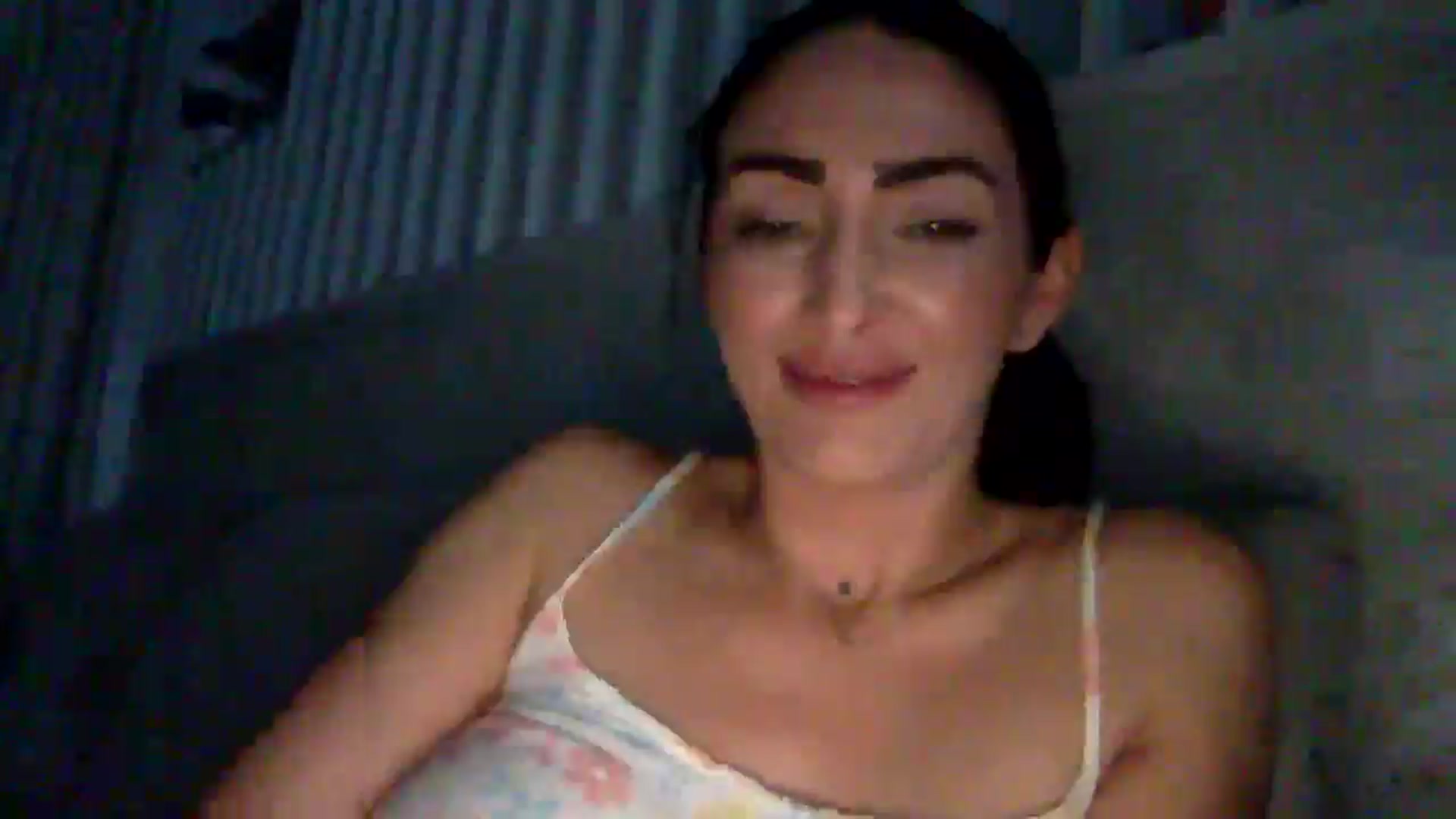 Gallery image thumbnail from Julia0410's myfreecams stream on, 12/14/2025, 20:57 image 4 of 20