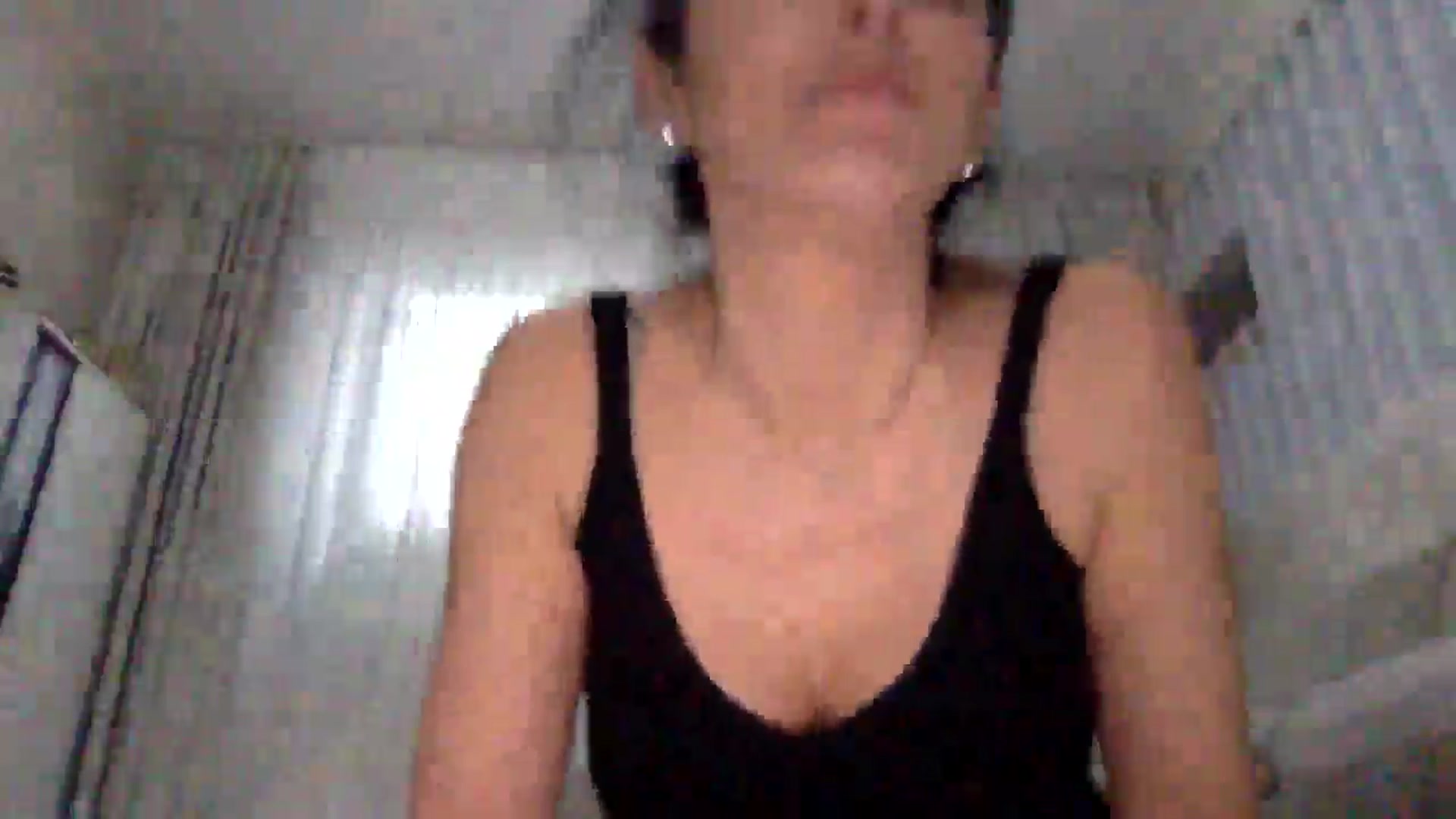 Gallery image thumbnail from Julia0410's myfreecams stream on, 01/08/2026, 13:58 image 7 of 20