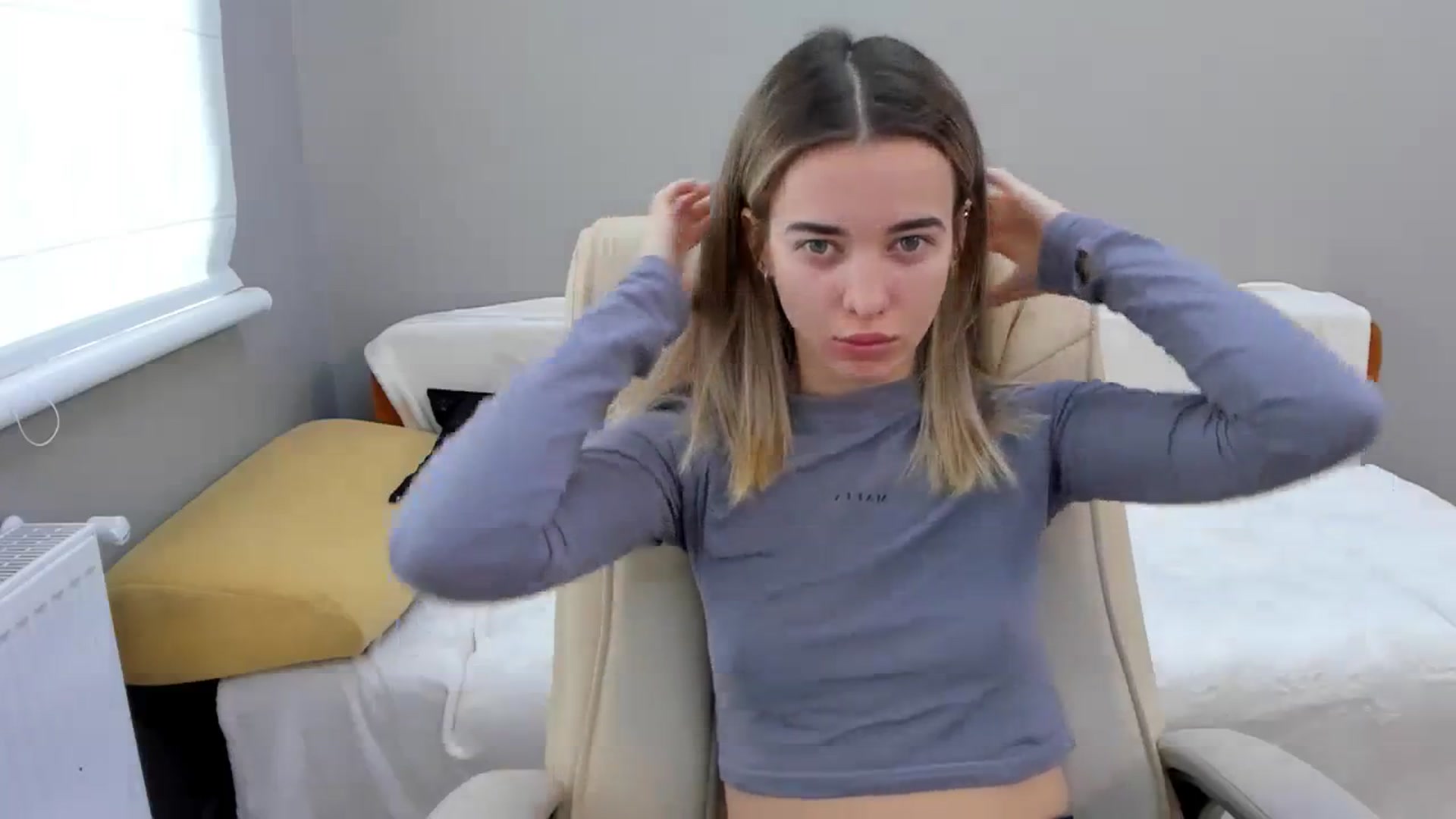 Gallery image thumbnail from JuliaDreamsi's myfreecams stream on, 01/30/2024, 10:35 image 3 of 20