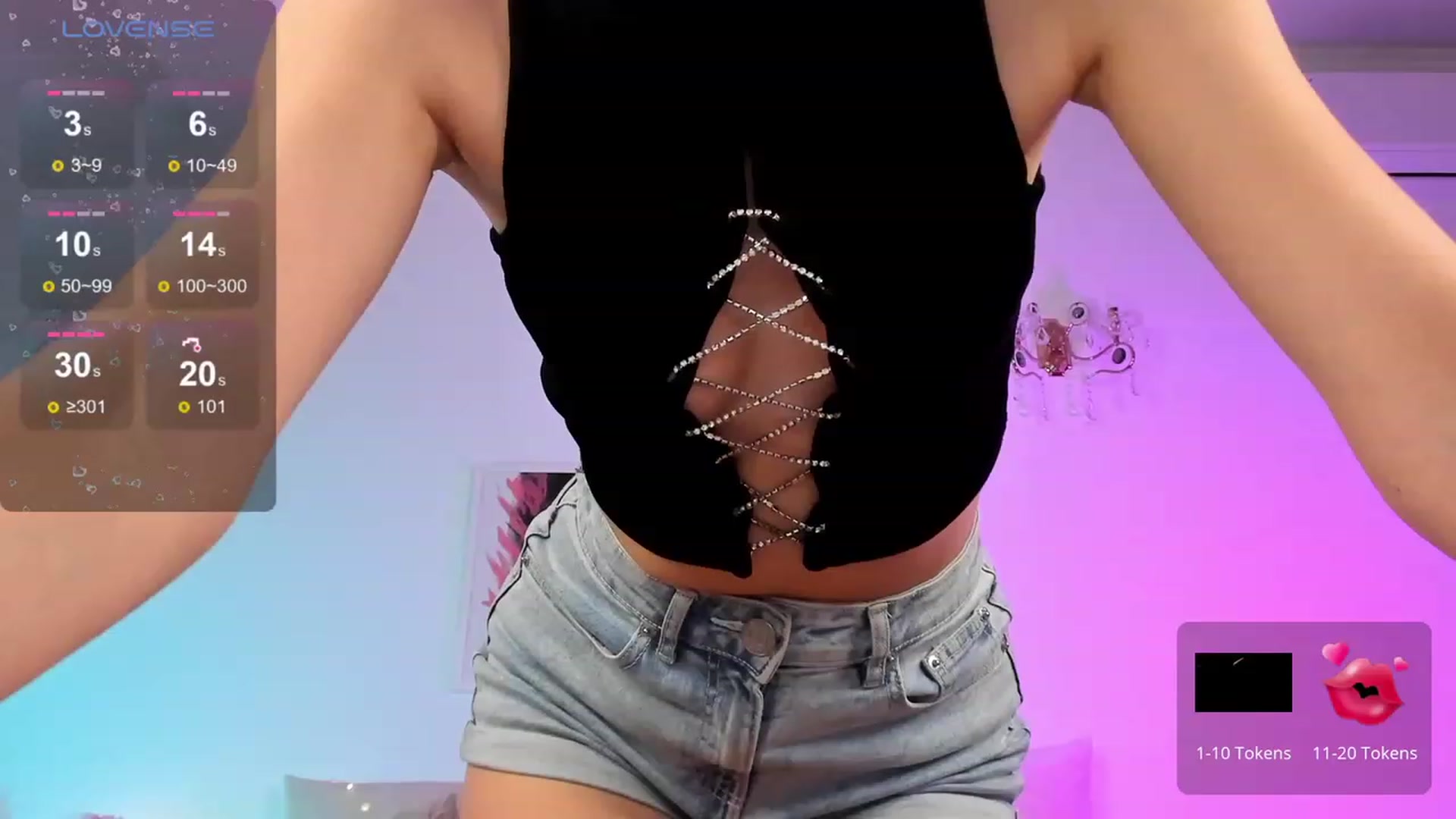 Gallery image thumbnail from JuliaFendi's myfreecams stream on, 12/24/2023, 21:14 image 7 of 20