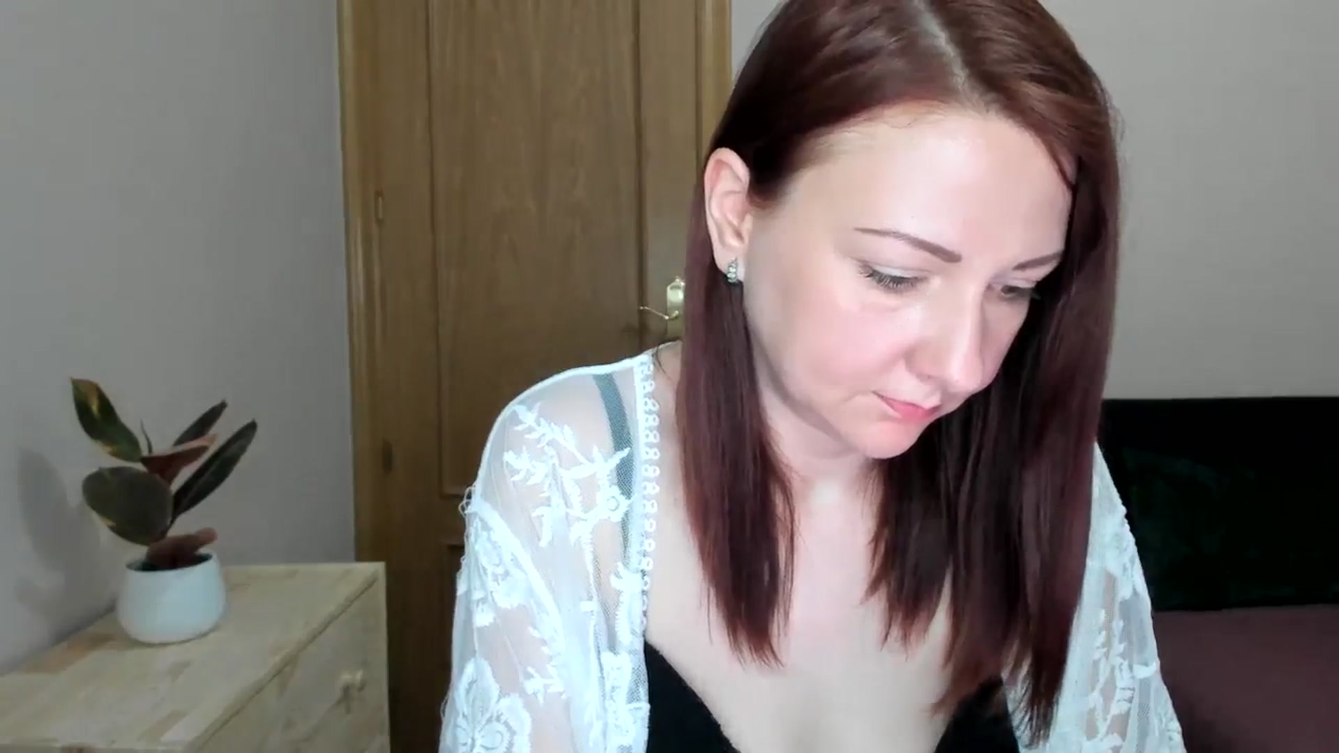Gallery image thumbnail from JuliaMazexxx's myfreecams stream on, 07/30/2024, 18:12 image 15 of 20