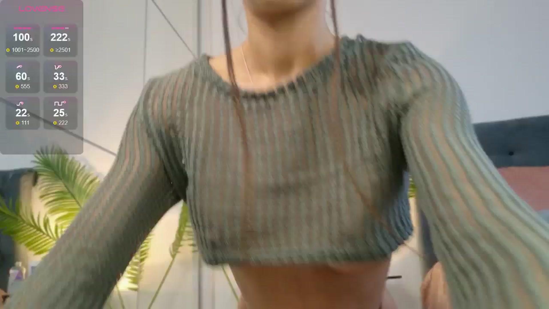 Gallery image thumbnail from JuliaQuin's myfreecams stream on, 11/12/2025, 10:20 image 2 of 20