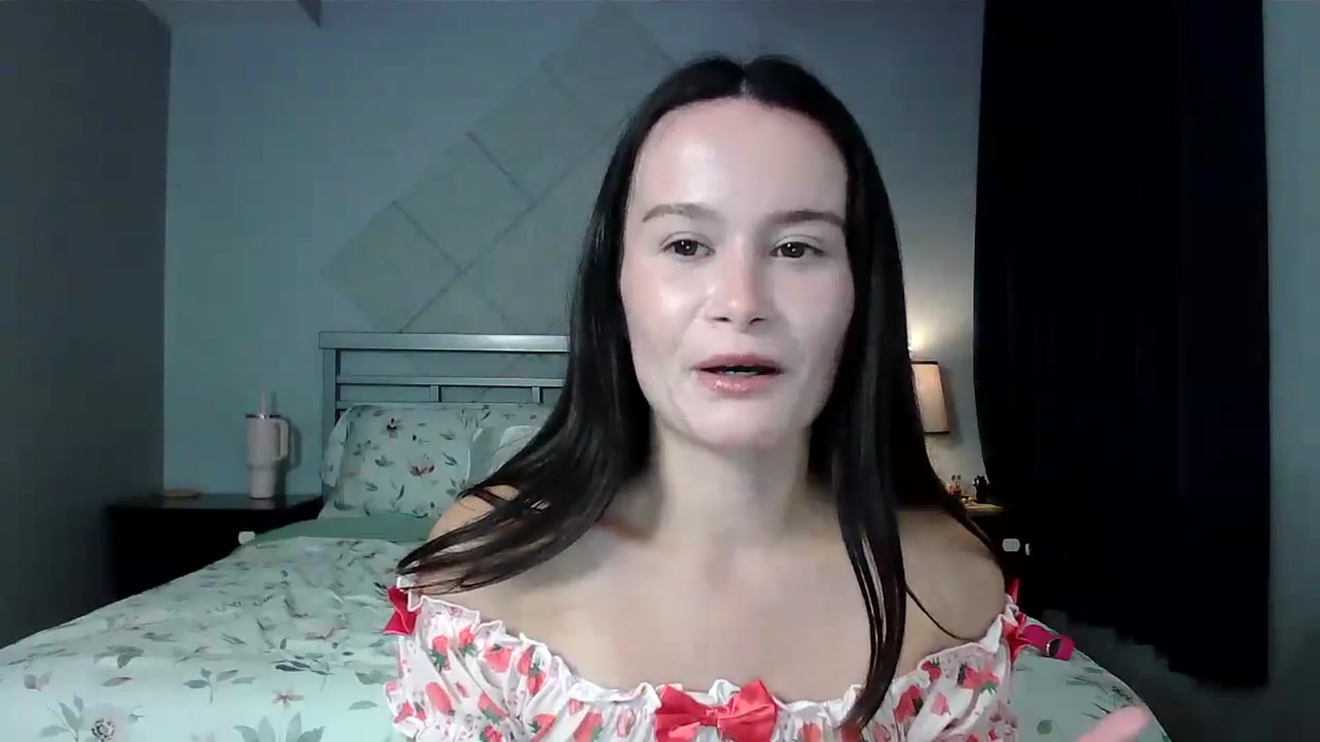 Gallery image thumbnail from JuliaViolet's myfreecams stream on, 09/12/2024, 16:08 image 19 of 20