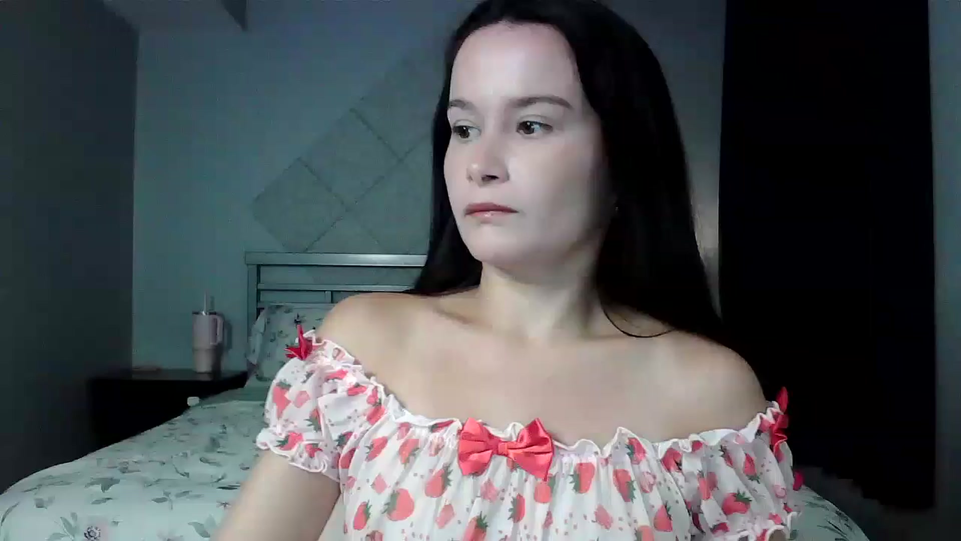 Gallery image thumbnail from JuliaViolet's myfreecams stream on, 09/12/2024, 16:08 image 6 of 20