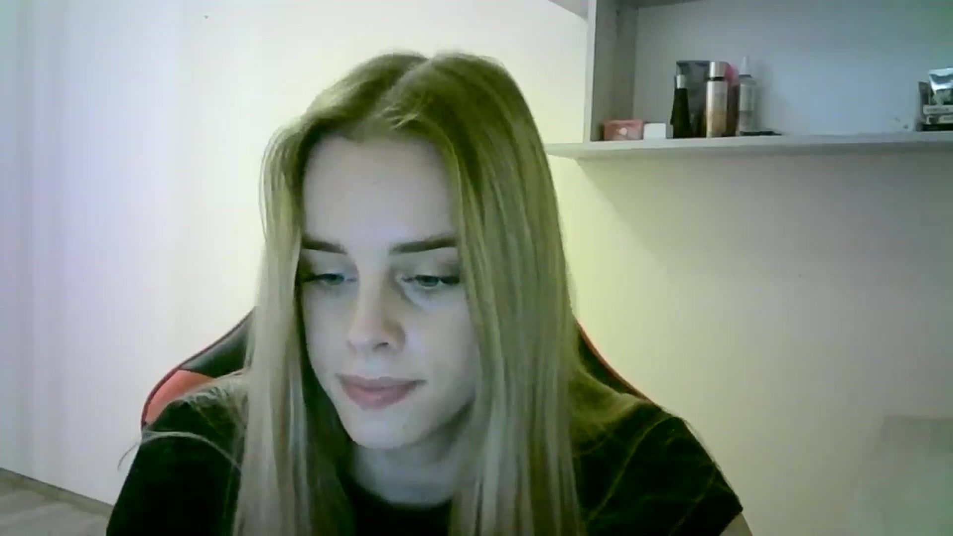 Gallery image thumbnail from JuliaWatson's myfreecams stream on, 10/30/2025, 19:43 image 5 of 20
