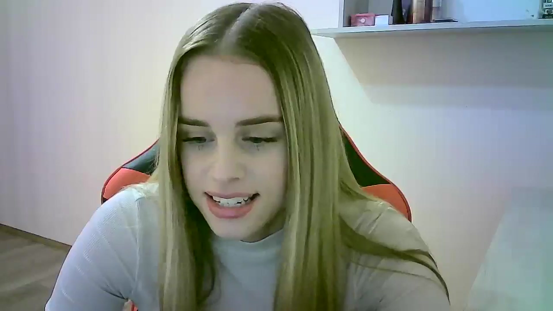 Gallery image thumbnail from JuliaWatson's myfreecams stream on, 10/31/2025, 15:34 image 20 of 20