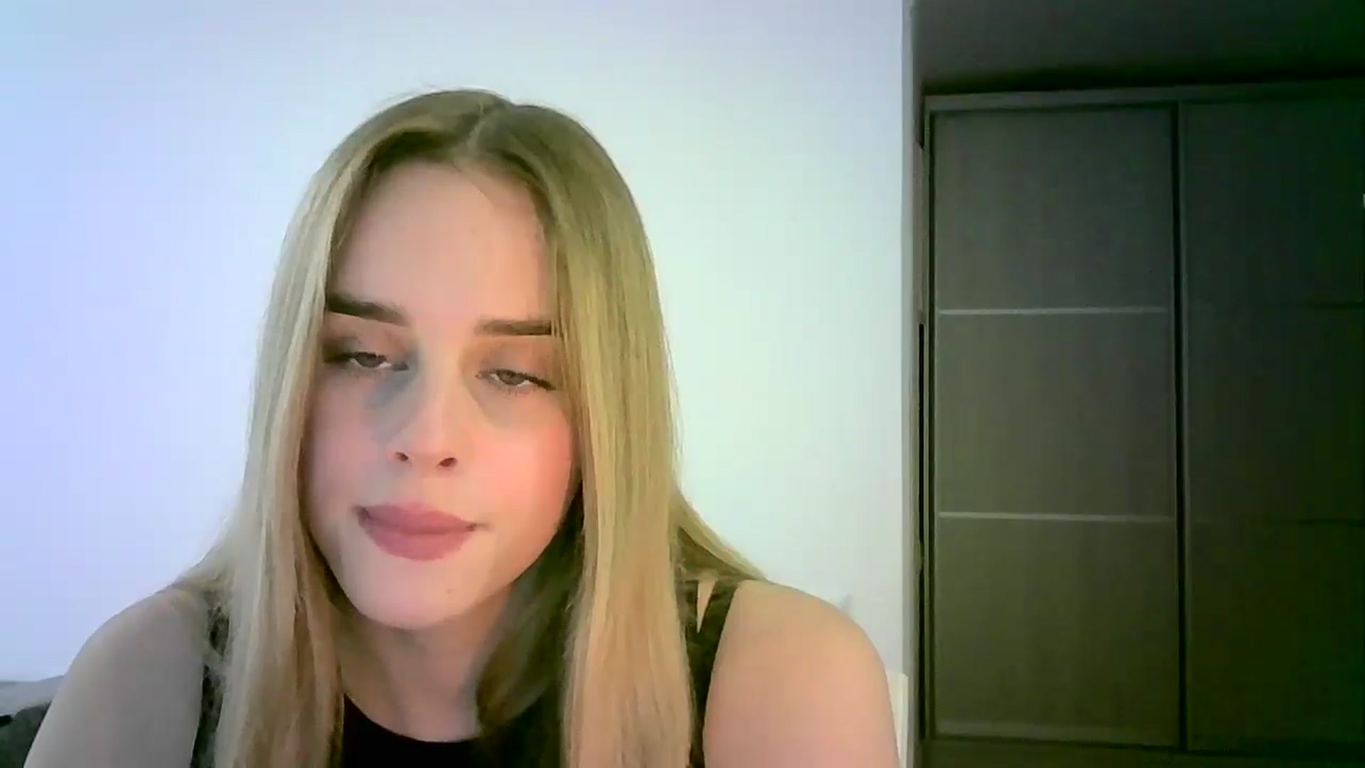 Gallery image thumbnail from JuliaWatson's myfreecams stream on, 11/04/2025, 14:07 image 19 of 20