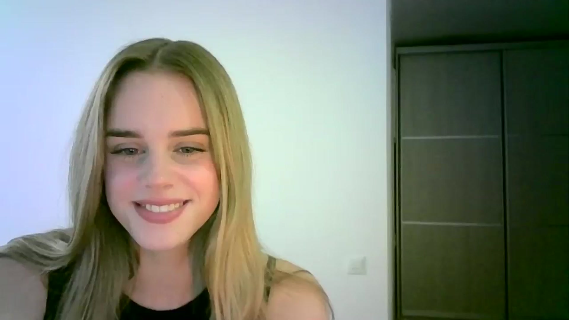 Gallery image thumbnail from JuliaWatson's myfreecams stream on, 11/04/2025, 14:33 image 4 of 20