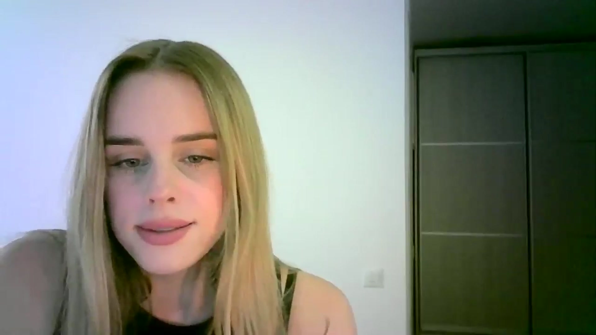 Gallery image thumbnail from JuliaWatson's myfreecams stream on, 11/04/2025, 14:33 image 5 of 20