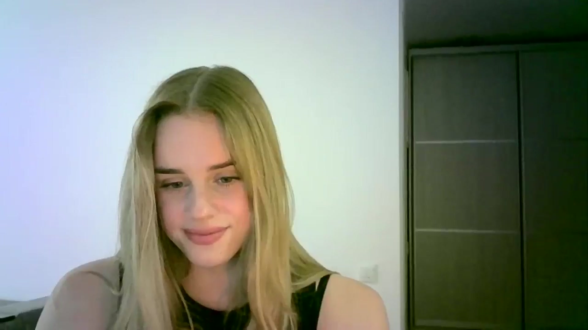 Gallery image thumbnail from JuliaWatson's myfreecams stream on, 11/04/2025, 14:33 image 2 of 20