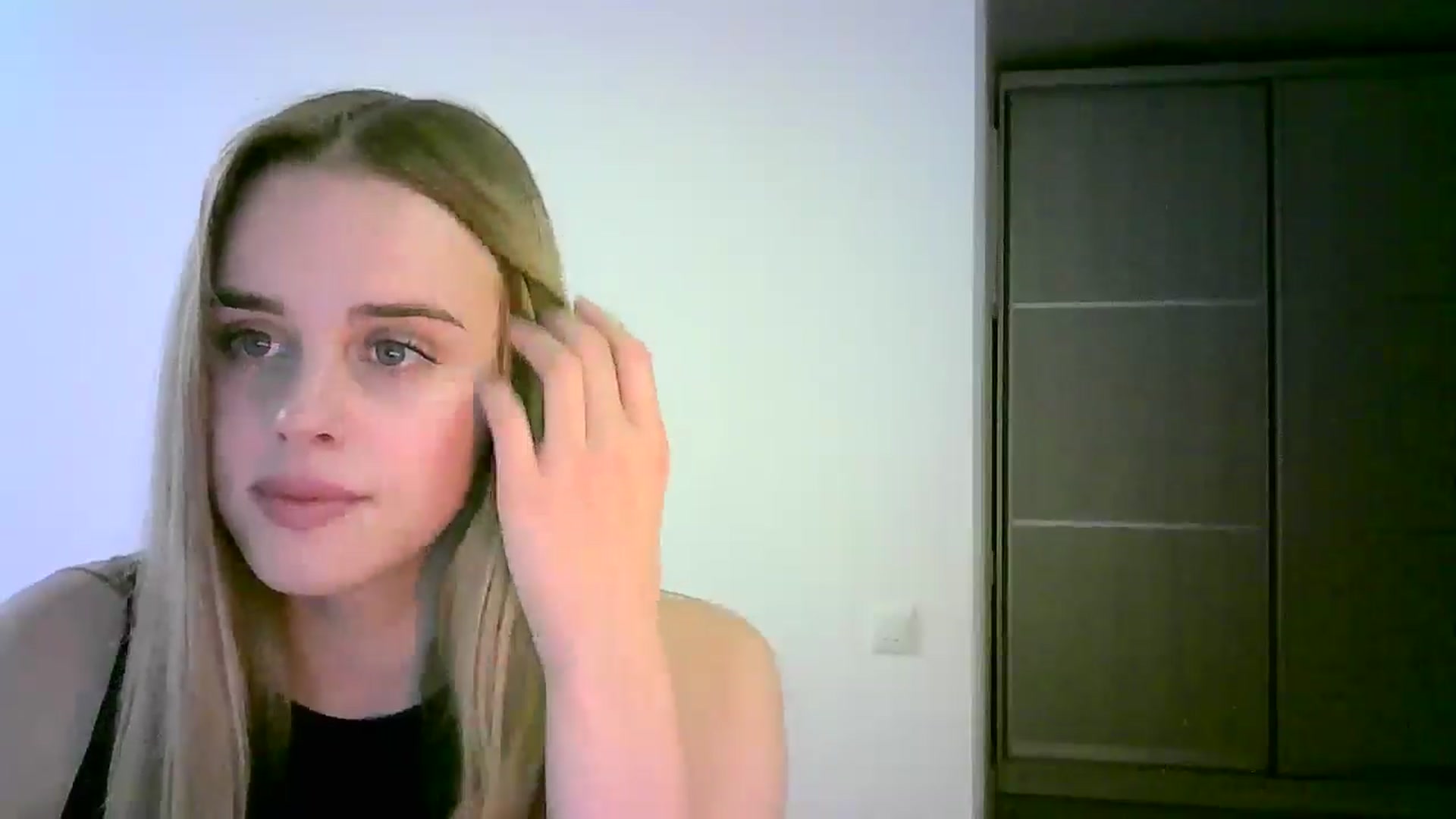 Gallery image thumbnail from JuliaWatson's myfreecams stream on, 11/04/2025, 17:45 image 19 of 20