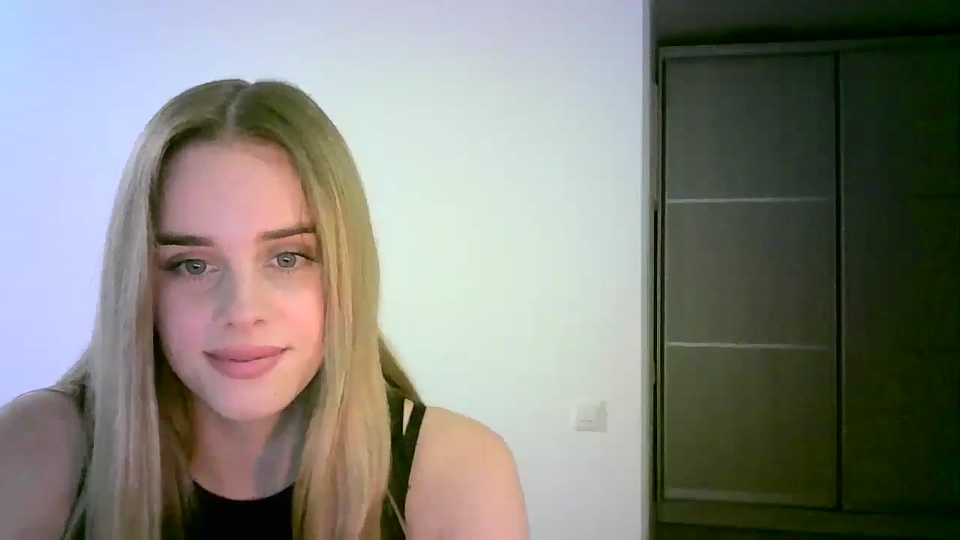 Gallery image thumbnail from JuliaWatson's myfreecams stream on, 11/04/2025, 17:45 image 20 of 20