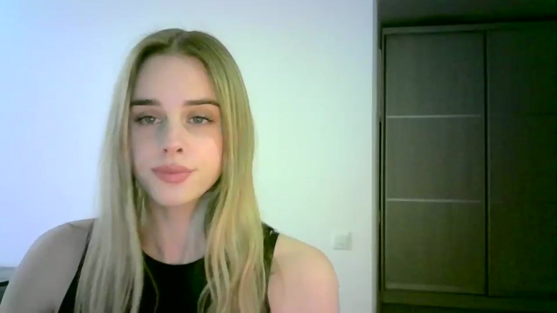 Gallery image thumbnail from JuliaWatson's myfreecams stream on, 11/04/2025, 17:45 image 1 of 20