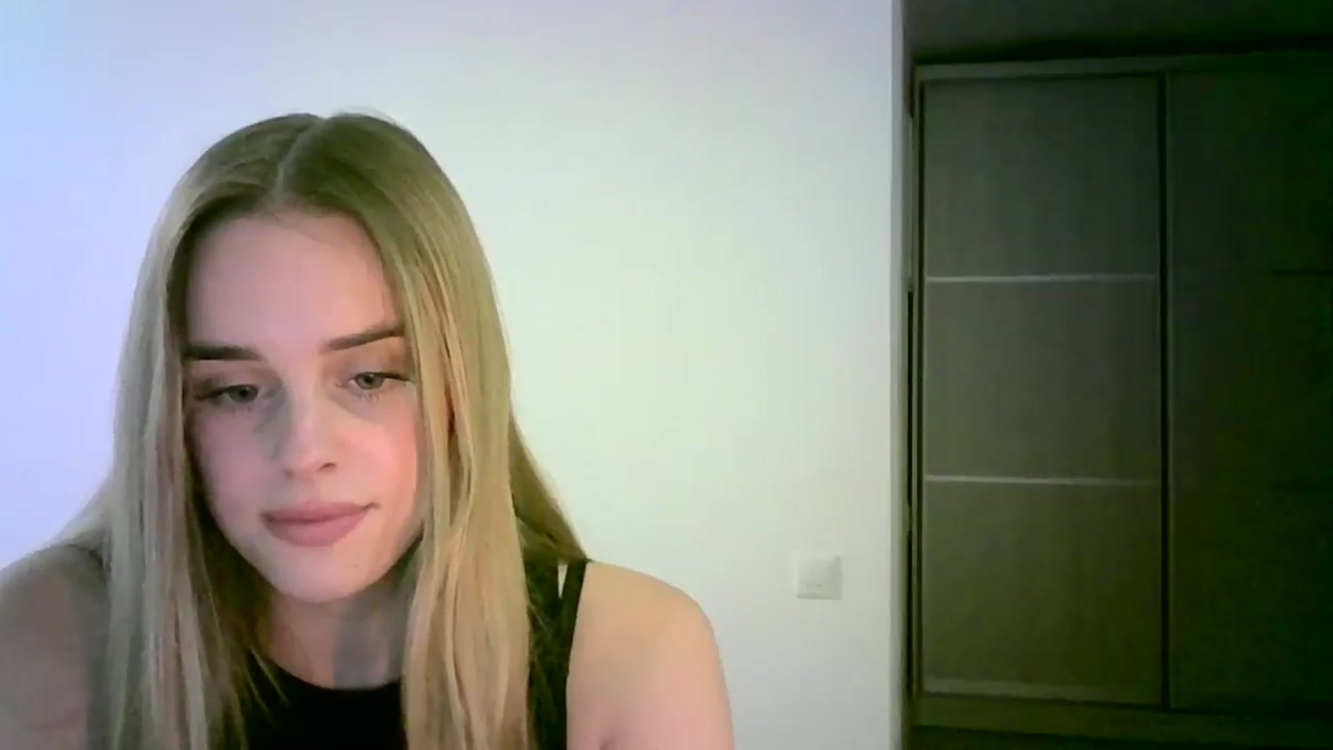 Gallery image thumbnail from JuliaWatson's myfreecams stream on, 11/04/2025, 17:58 image 4 of 20