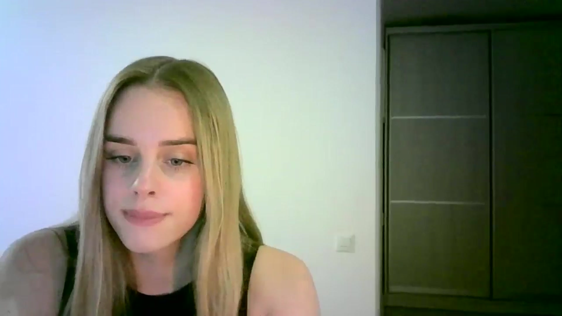 Gallery image thumbnail from JuliaWatson's myfreecams stream on, 11/04/2025, 17:58 image 7 of 20