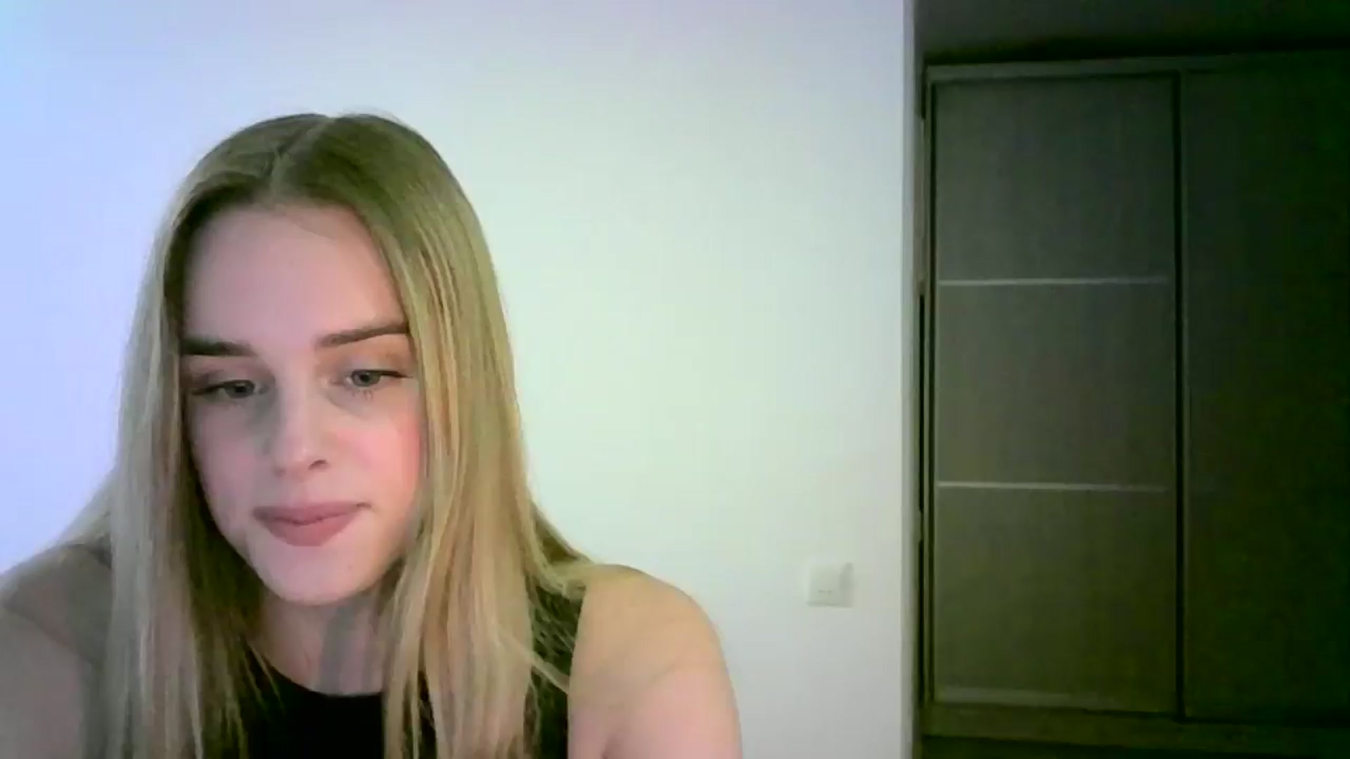 Gallery image thumbnail from JuliaWatson's myfreecams stream on, 11/04/2025, 17:58 image 1 of 20