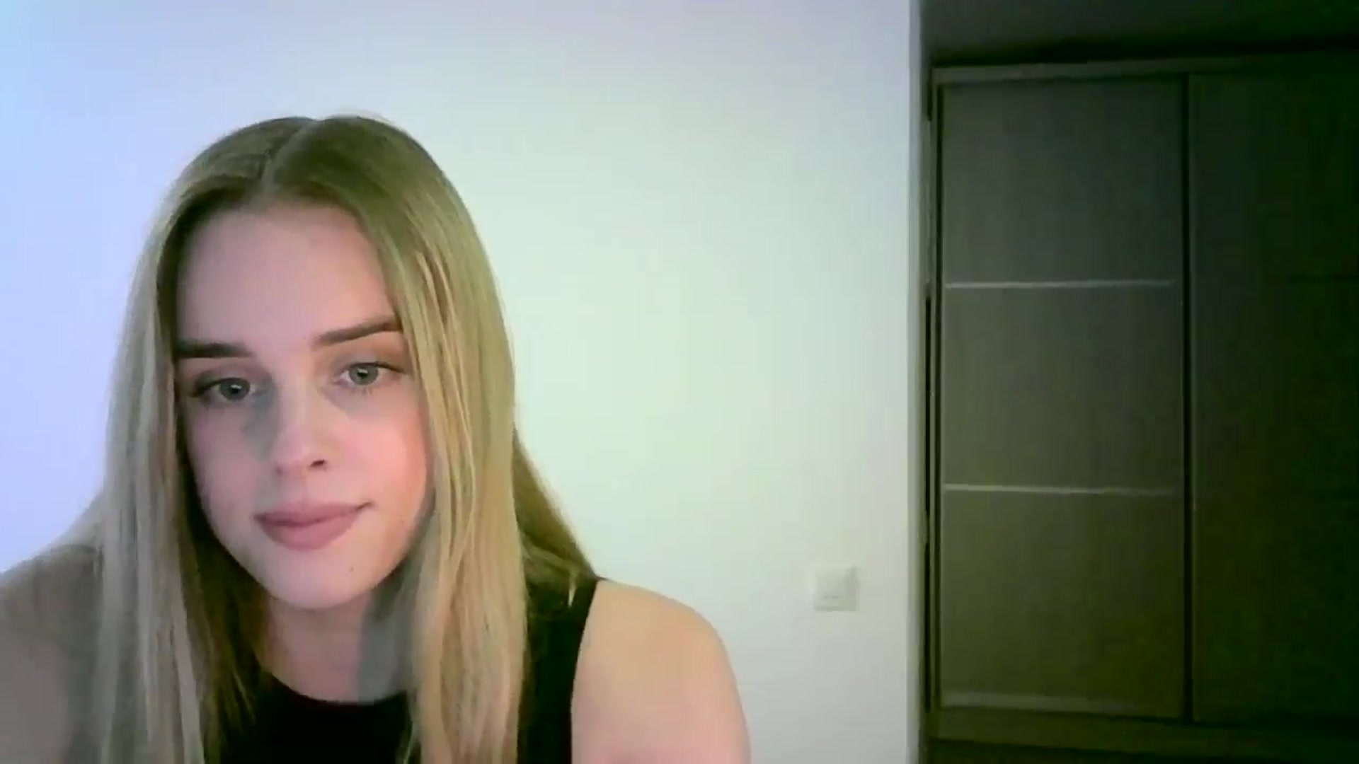 Gallery image thumbnail from JuliaWatson's myfreecams stream on, 11/04/2025, 17:58 image 6 of 20