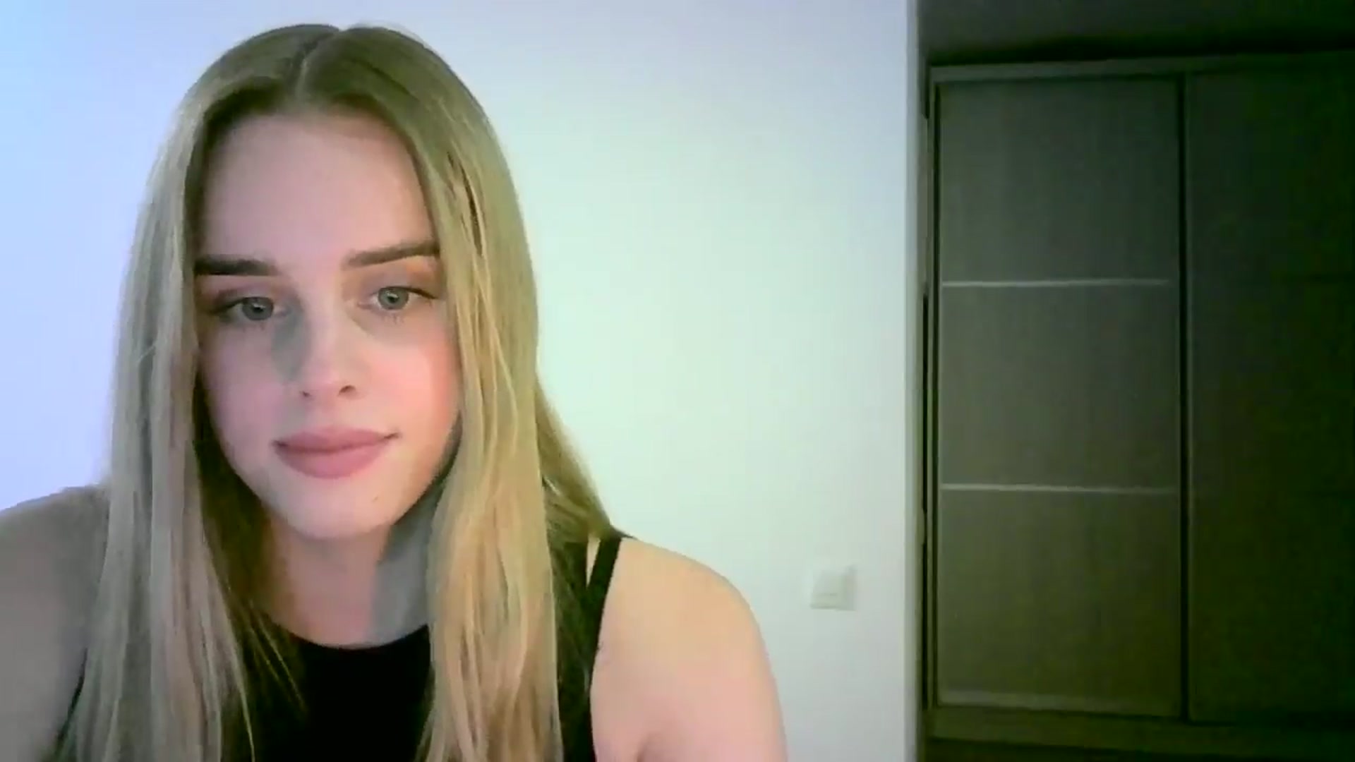 Gallery image thumbnail from JuliaWatson's myfreecams stream on, 11/04/2025, 17:58 image 18 of 20