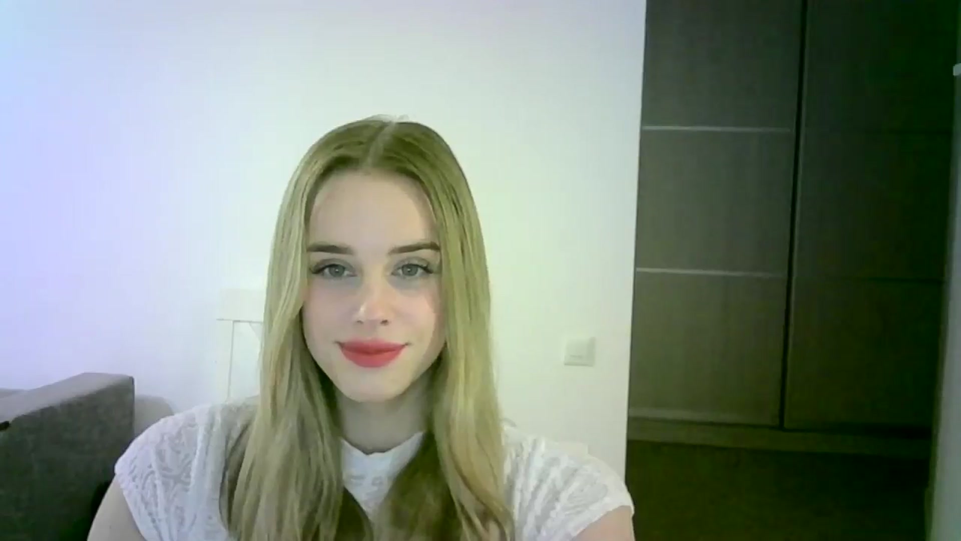 Gallery image thumbnail from JuliaWatson's myfreecams stream on, 11/05/2025, 16:56 image 5 of 20