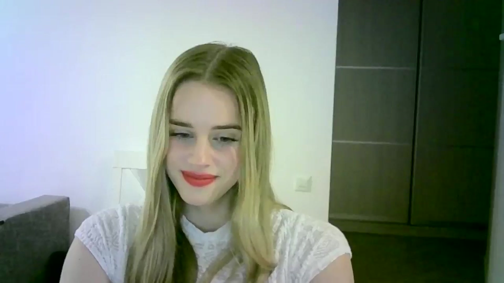 Gallery image thumbnail from JuliaWatson's myfreecams stream on, 11/05/2025, 17:43 image 8 of 20