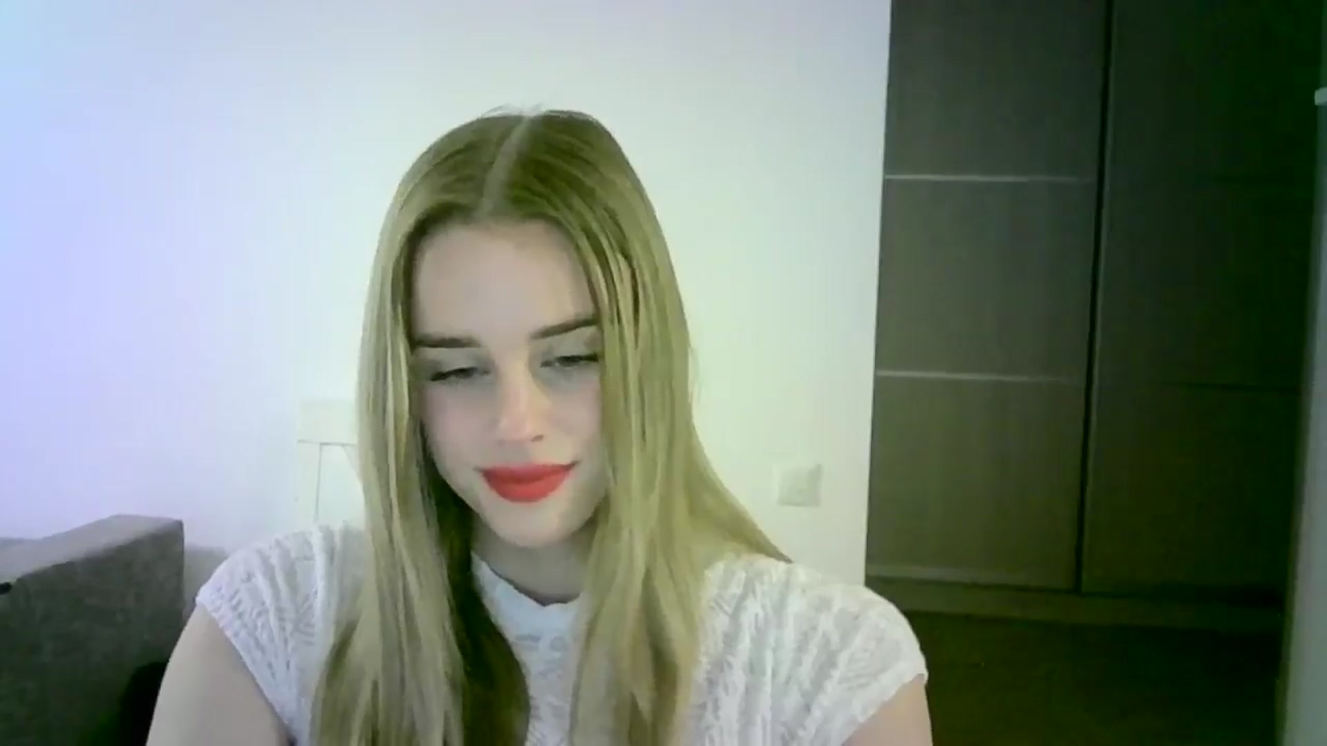 Gallery image thumbnail from JuliaWatson's myfreecams stream on, 11/05/2025, 17:43 image 7 of 20