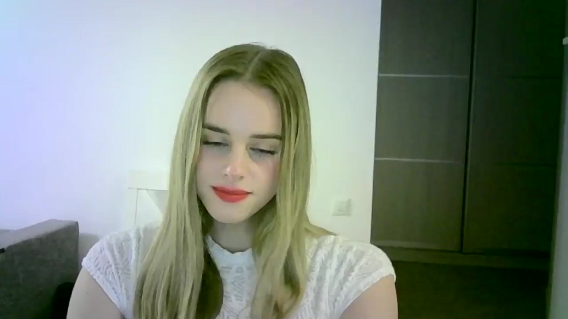 Gallery image thumbnail from JuliaWatson's myfreecams stream on, 11/05/2025, 17:43 image 4 of 20