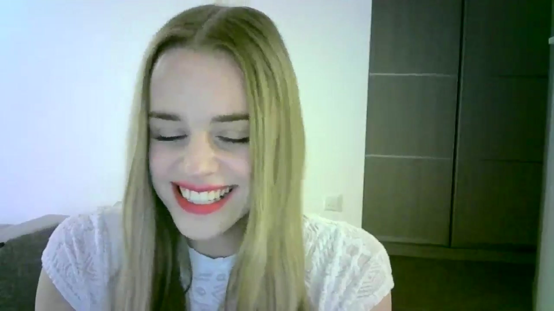 Gallery image thumbnail from JuliaWatson's myfreecams stream on, 11/05/2025, 17:43 image 19 of 20