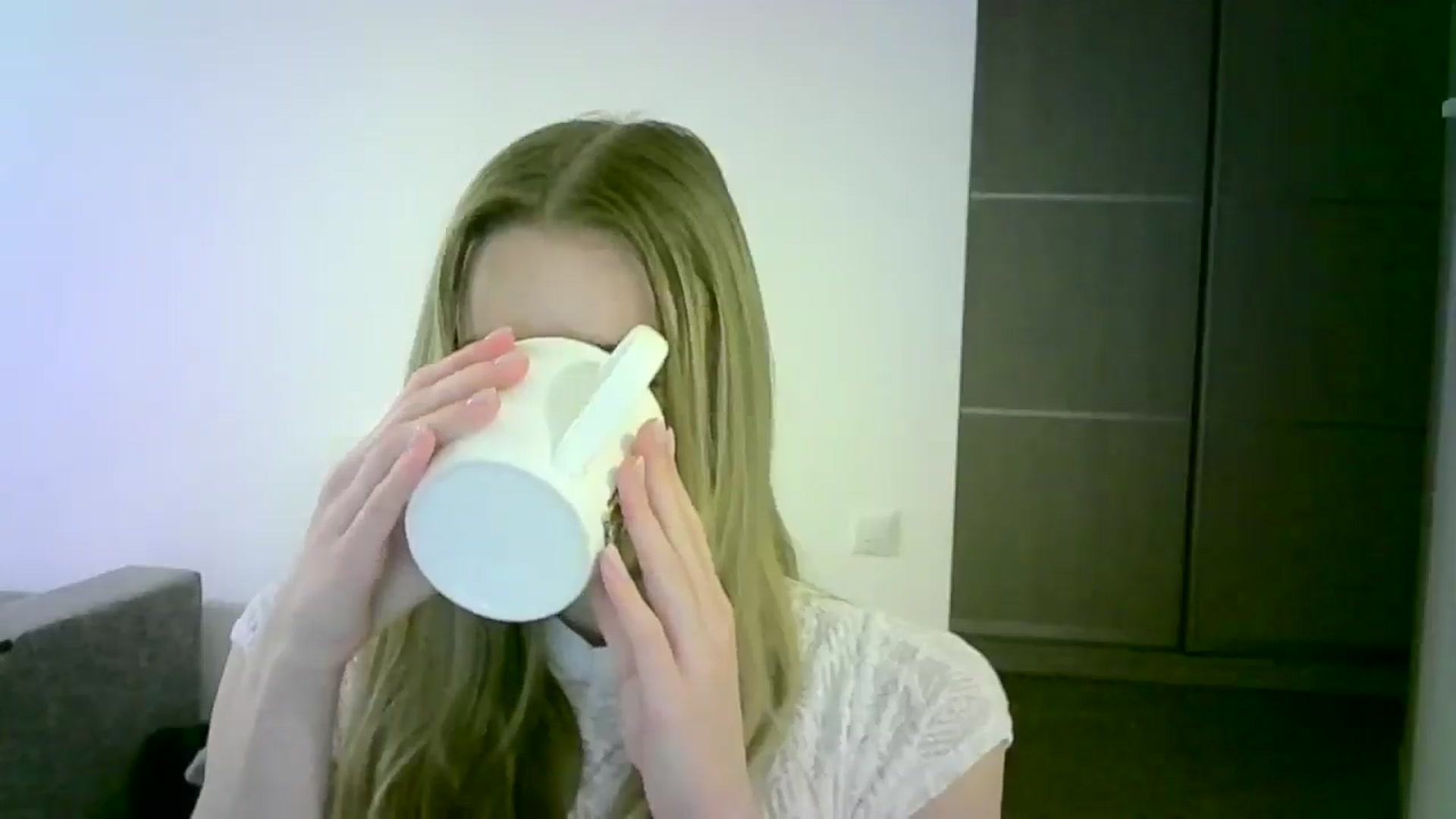 Gallery image thumbnail from JuliaWatson's myfreecams stream on, 11/05/2025, 17:43 image 9 of 20