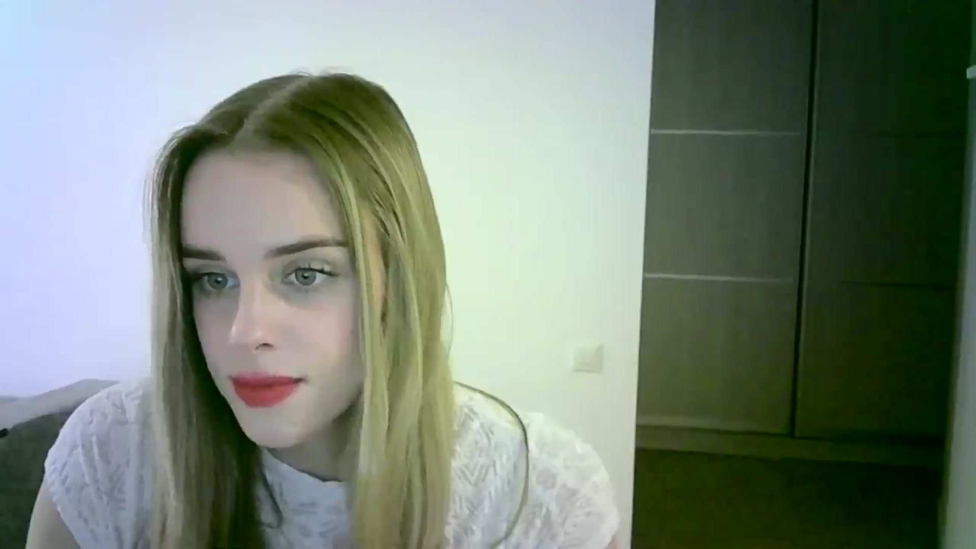 Gallery image thumbnail from JuliaWatson's myfreecams stream on, 11/05/2025, 18:14 image 17 of 20